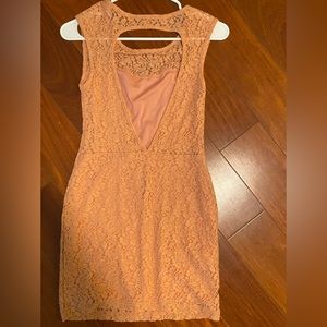 BCBG open back dress - Blush pink